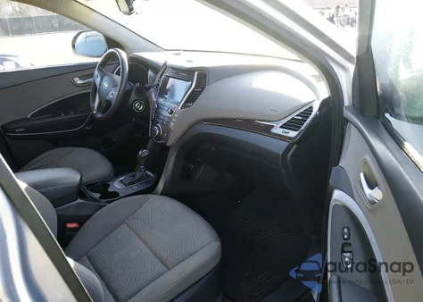 2017 Hyundai Santa Fe Se z USA, uszkodzony, nr VIN KM8SMDHF1HU237593